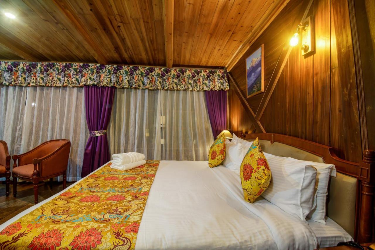 Muscatel Himalayan Resort - 400 Mts From Mall Road Dárdžiling Exteriér fotografie