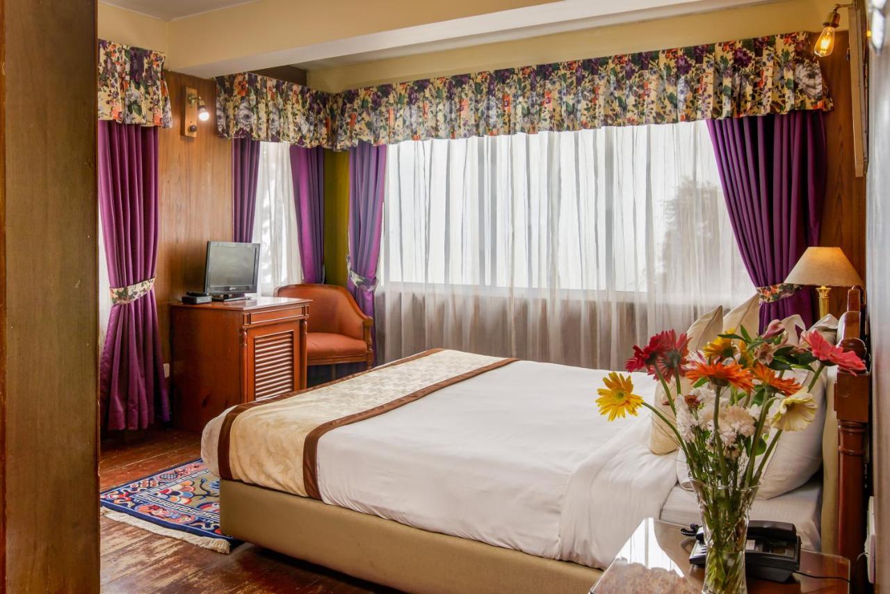 Muscatel Himalayan Resort - 400 Mts From Mall Road Dárdžiling Exteriér fotografie