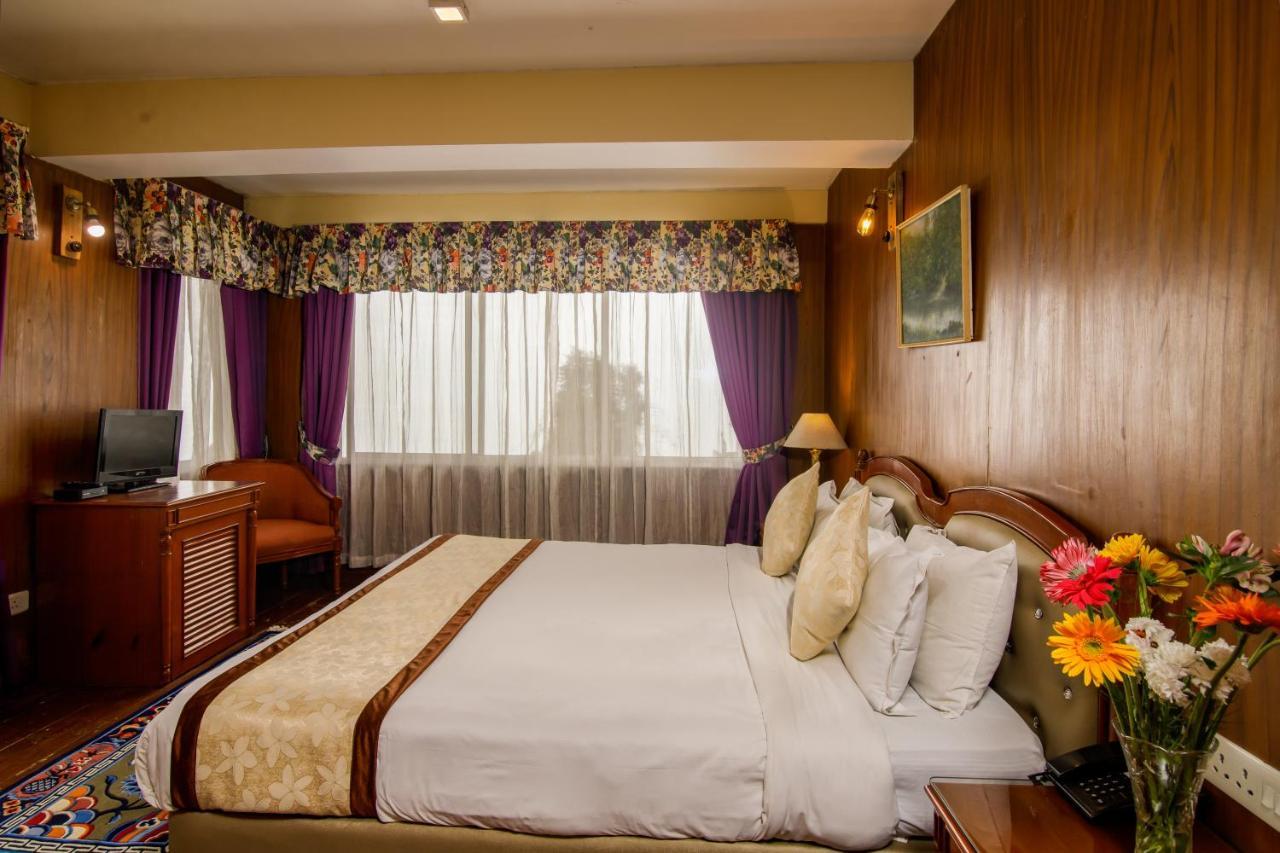 Muscatel Himalayan Resort - 400 Mts From Mall Road Dárdžiling Exteriér fotografie